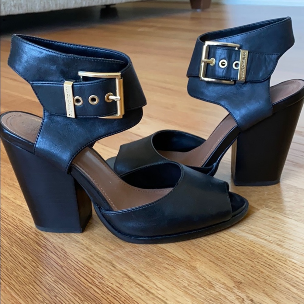Vince Camuto Sandals